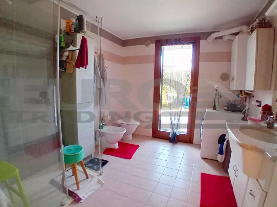 Immagine 31 di Villetta a schiera in vendita  in Via Roma a Casier