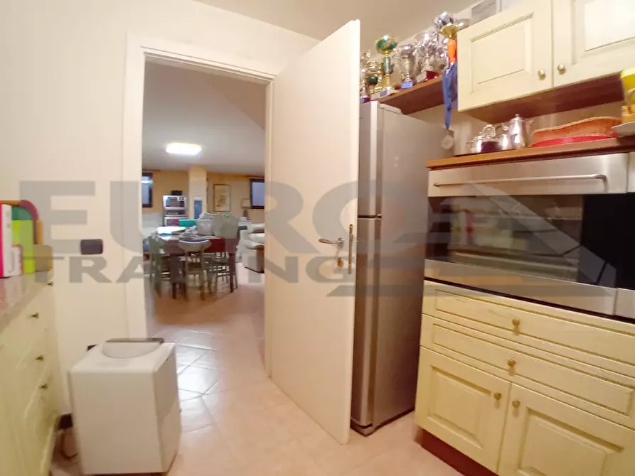 Immagine 40 di Villetta a schiera in vendita  in Via Roma a Casier