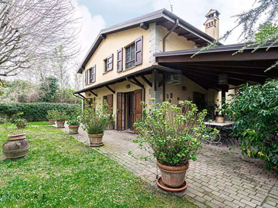 Immagine 43 di Villa in vendita  in via di casale 4 a Pianoro