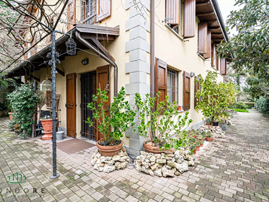 Immagine 56 di Villa in vendita  in via di casale 4 a Pianoro