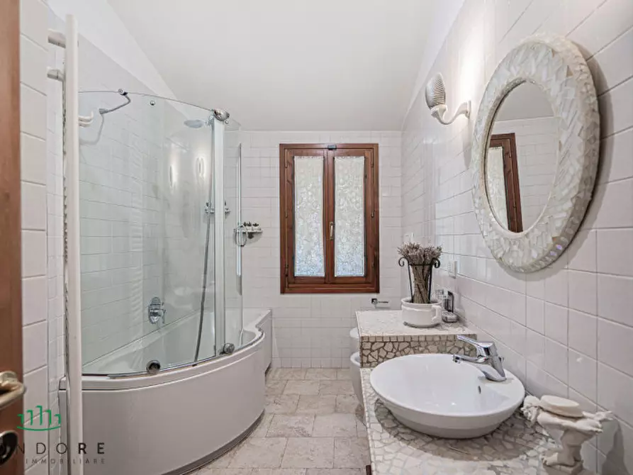 Immagine 86 di Villa in vendita  in via di casale 4 a Pianoro