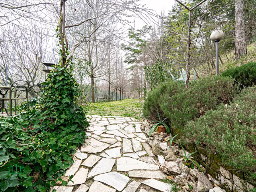 Immagine 89 di Villa in vendita  in via di casale 4 a Pianoro