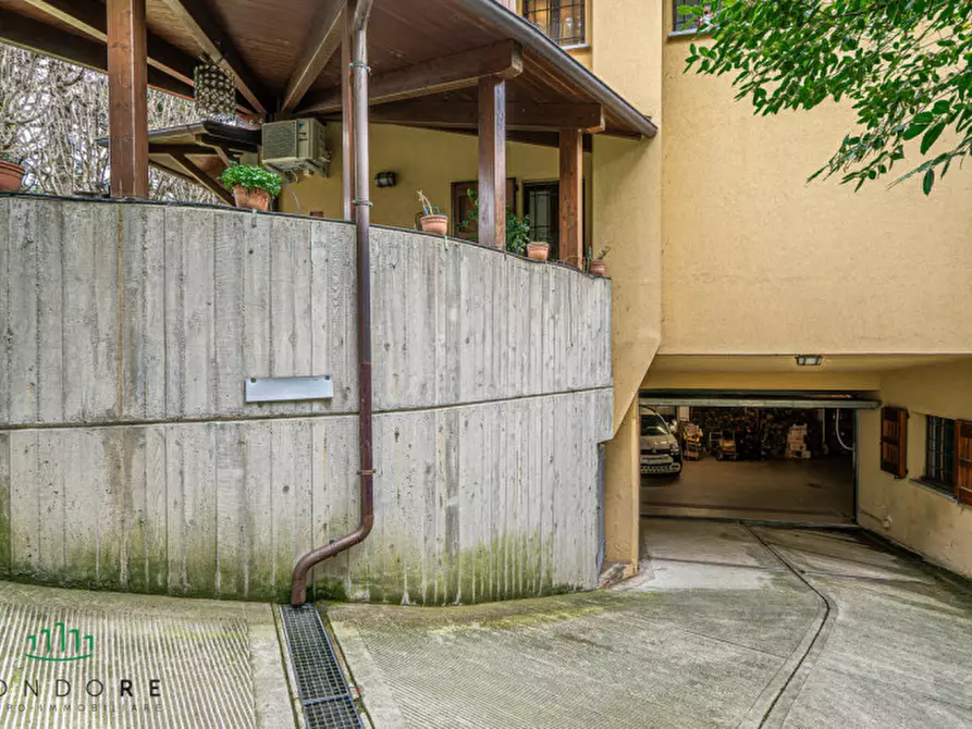 Immagine 109 di Villa in vendita  in via di casale 4 a Pianoro
