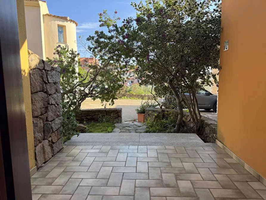 Immagine 1 di Appartamento in vendita  in Agrustos a Budoni