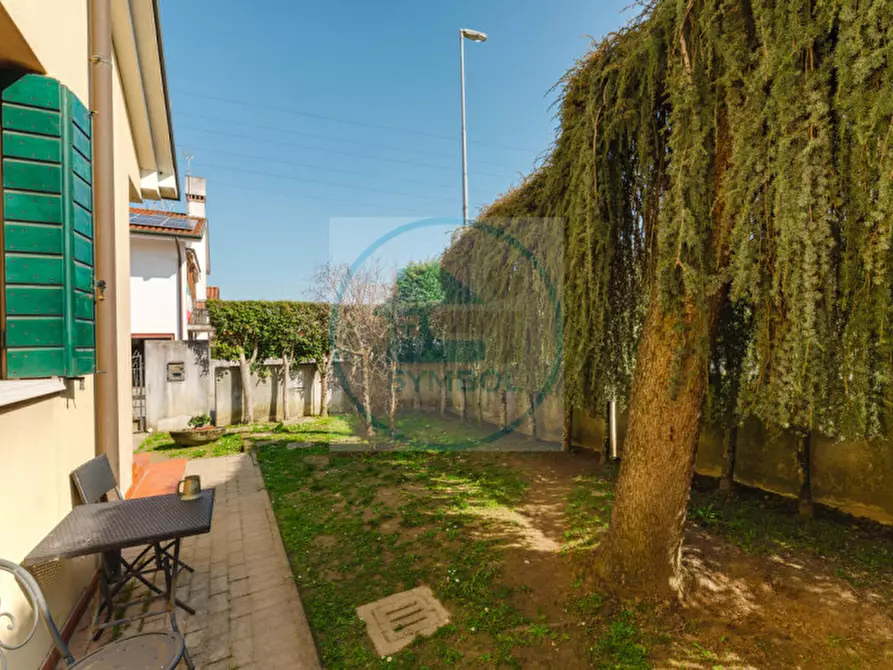 Immagine 11 di Casa trifamiliare in vendita  in Via Rossignago a Spinea