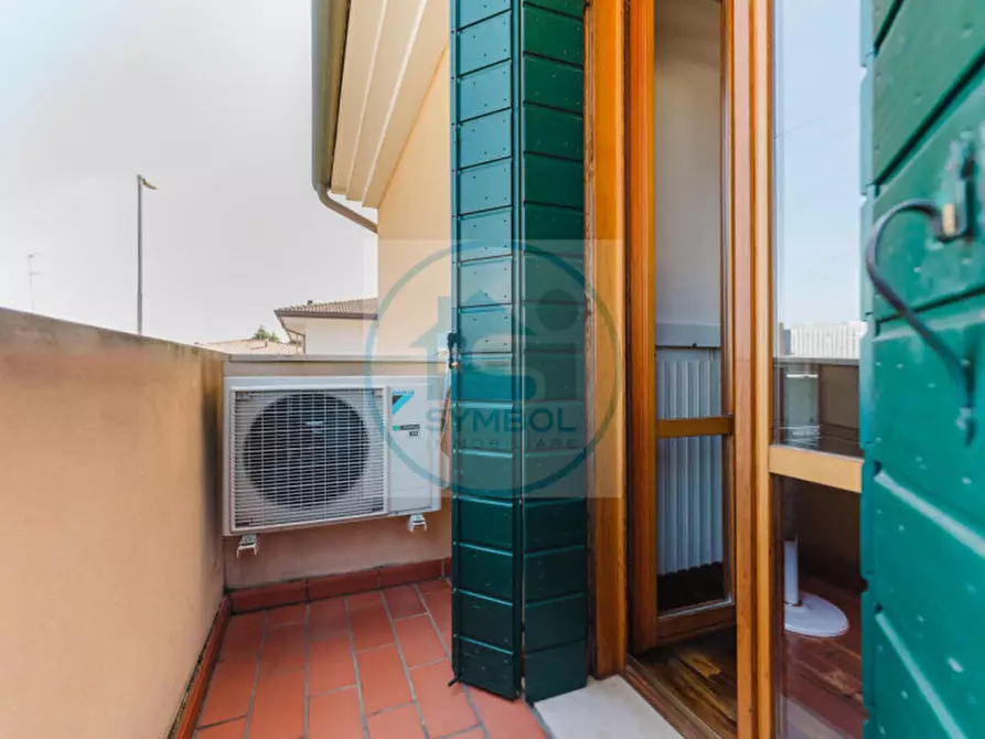 Immagine 12 di Casa trifamiliare in vendita  in Via Rossignago a Spinea