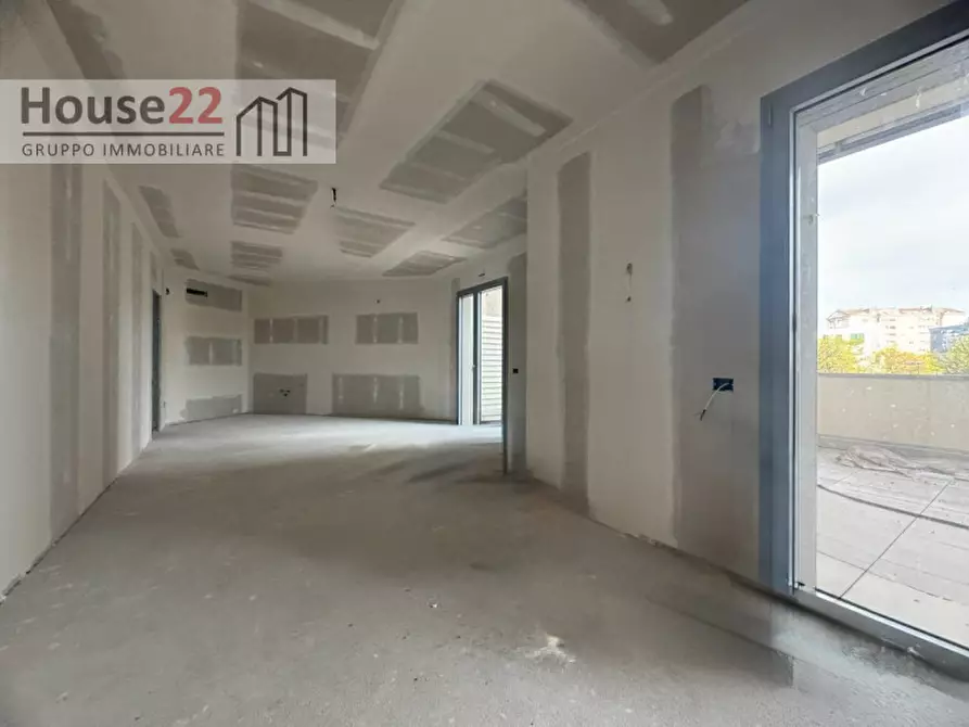 Immagine 2 di Appartamento in vendita  in Via Divisione Folgore 9/C a Vicenza