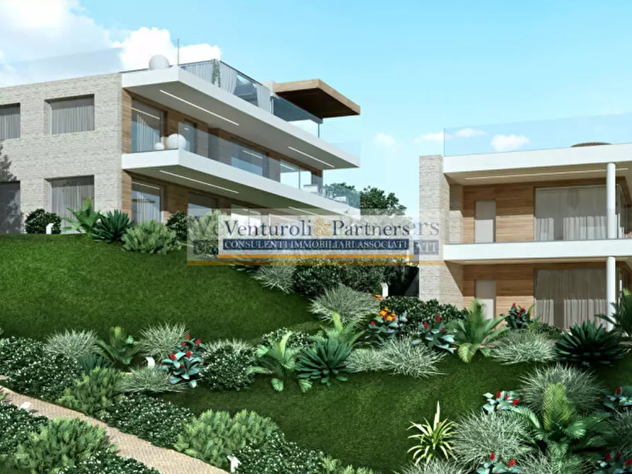 Immagine 5 di Appartamento in vendita  in Via Sant'Ambrogio a Toscolano-Maderno