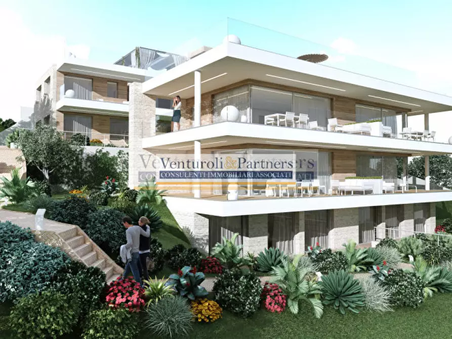 Immagine 6 di Appartamento in vendita  in Via Sant'Ambrogio a Toscolano-Maderno