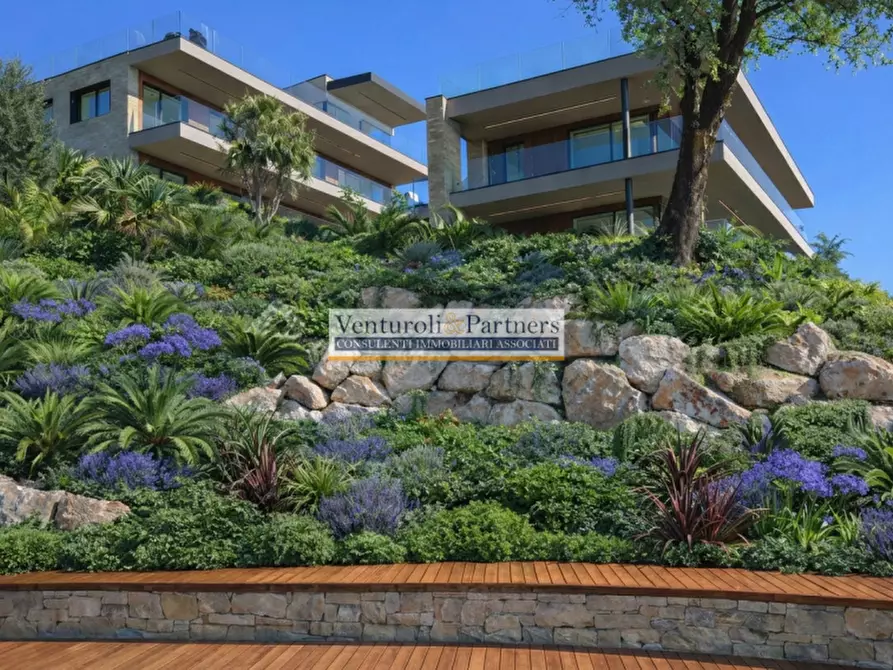 Immagine 9 di Appartamento in vendita  in Via Sant'Ambrogio a Toscolano-Maderno