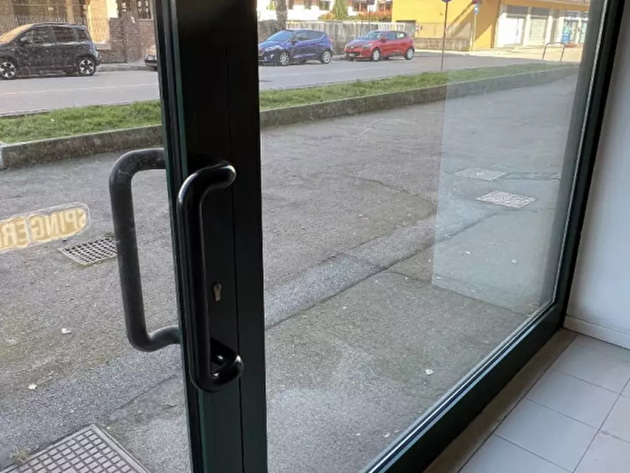 Immagine 8 di Negozio in affitto  in Via dei Cappuccini a Vicenza