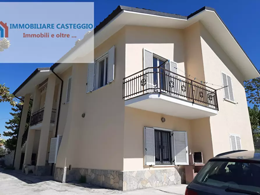 Immagine 3 di Villa in vendita  in Belvedere 4 a Montalto Pavese