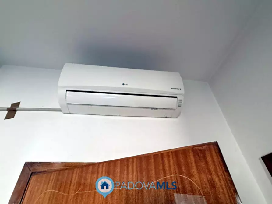 Immagine 13 di Appartamento in vendita  in Via Altichieri da Zevio a Padova