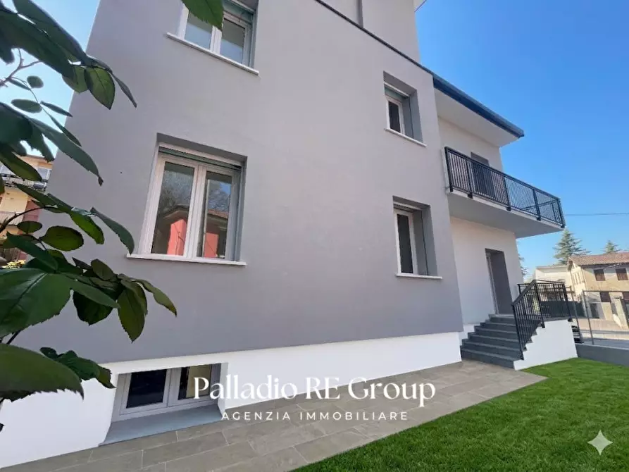 Immagine 1 di Appartamento in vendita  in Via Giuseppe Vaccari a Vicenza