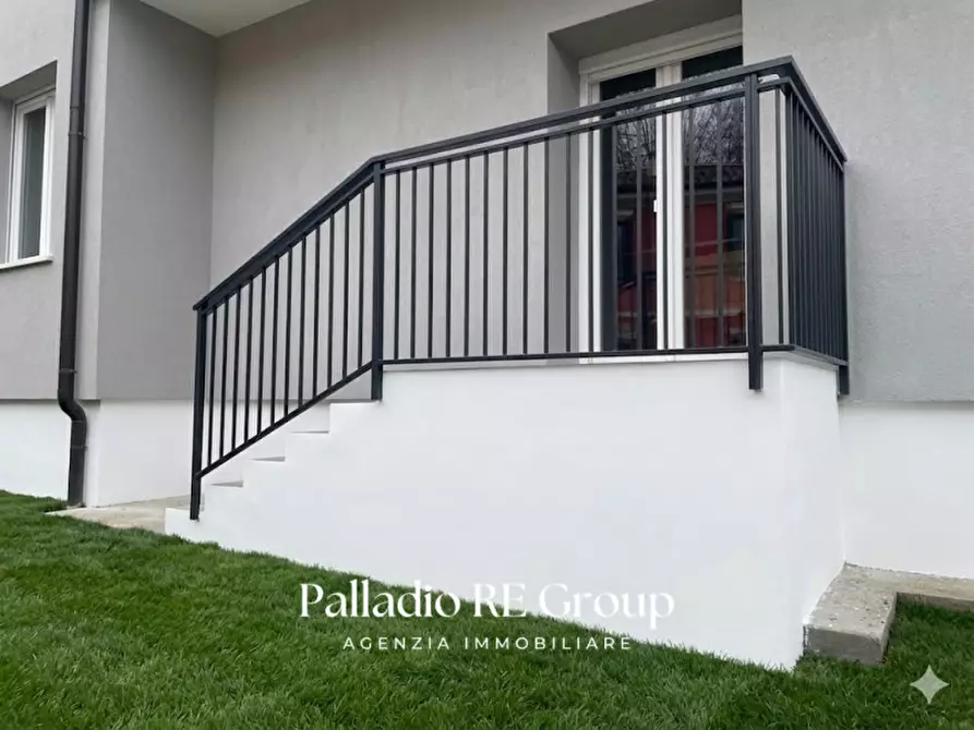 Immagine 19 di Appartamento in vendita  in Via Giuseppe Vaccari a Vicenza