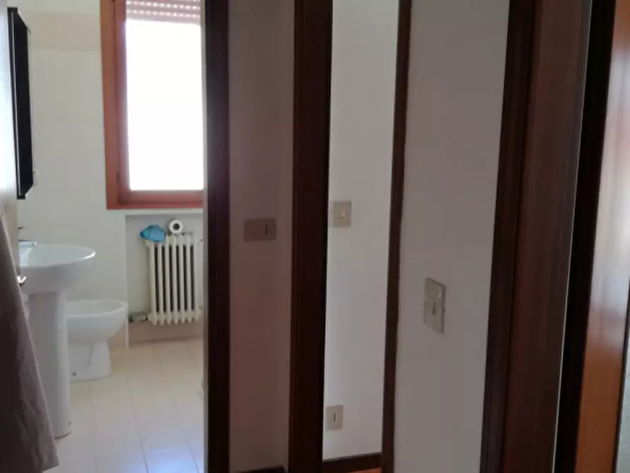 Immagine 4 di Appartamento in affitto  in via Nazareth a Padova