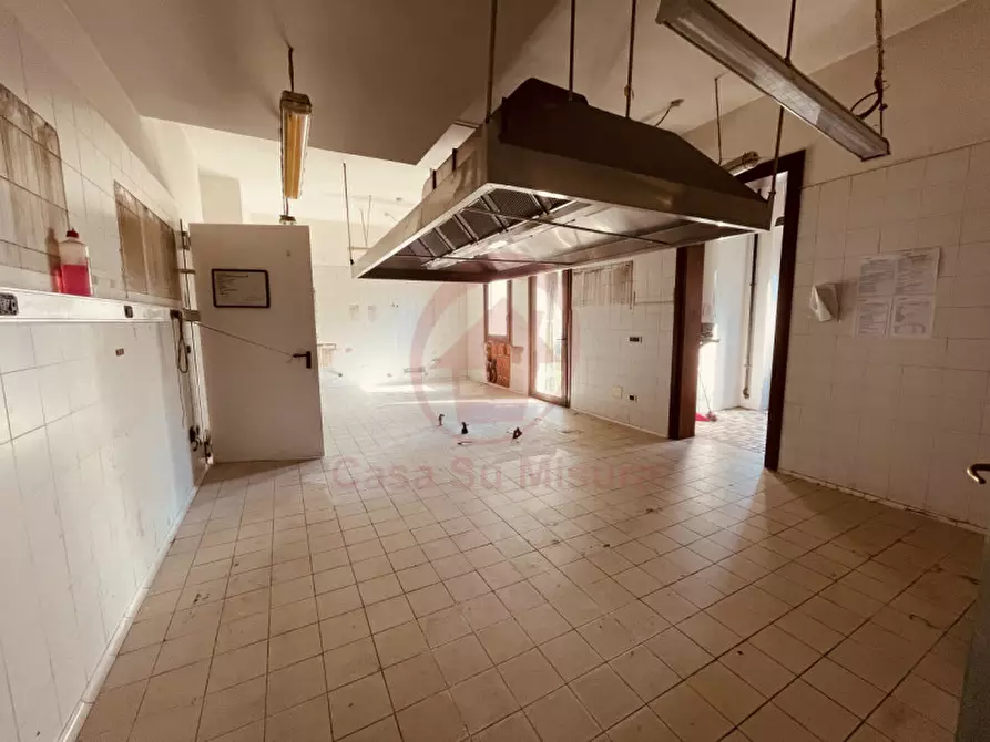 Immagine 4 di Negozio in vendita  in Via Rigotti a Cadoneghe