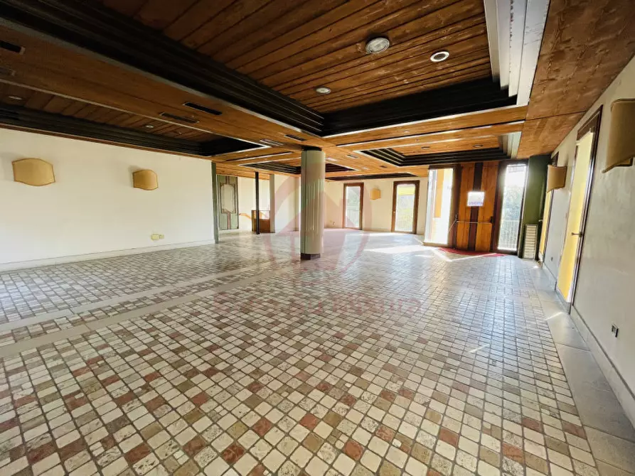 Immagine 11 di Negozio in vendita  in Via Rigotti a Cadoneghe