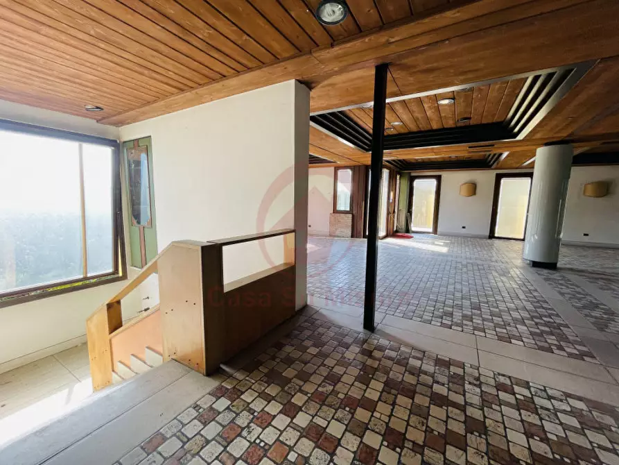 Immagine 14 di Negozio in vendita  in Via Rigotti a Cadoneghe