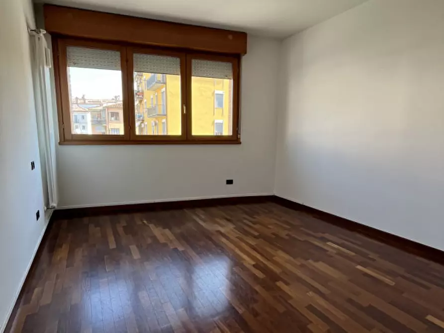 Immagine 8 di Ufficio in affitto  in VIA DEI CAPPUCCINI a Vicenza