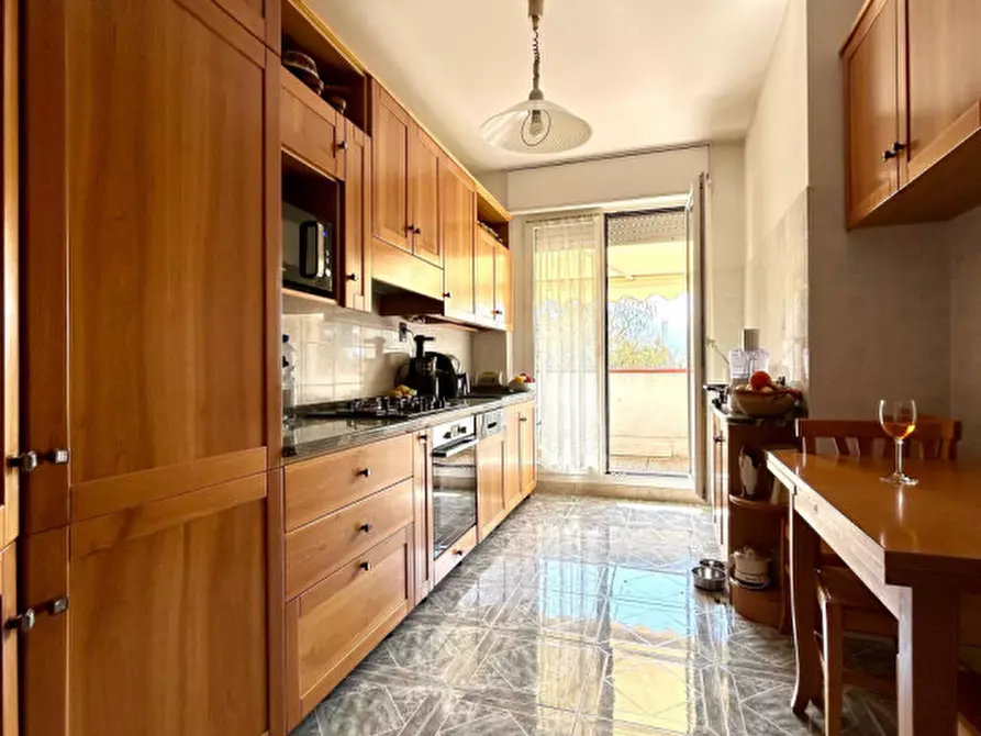 Immagine 5 di Appartamento in vendita  a Rovereto