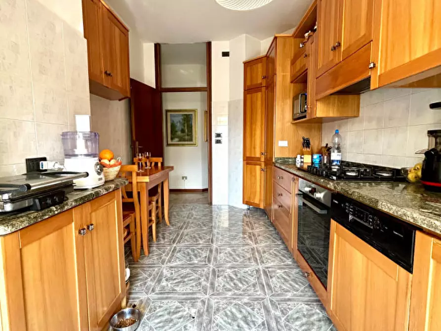 Immagine 7 di Appartamento in vendita  a Rovereto