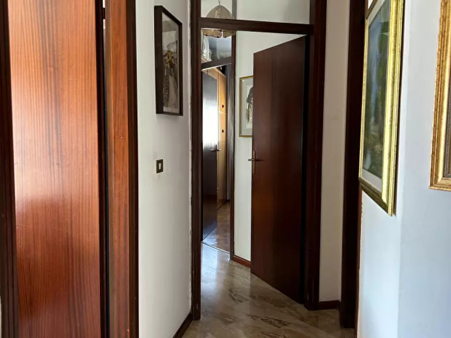 Immagine 8 di Appartamento in vendita  a Rovereto