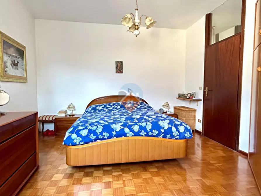 Immagine 11 di Appartamento in vendita  a Rovereto