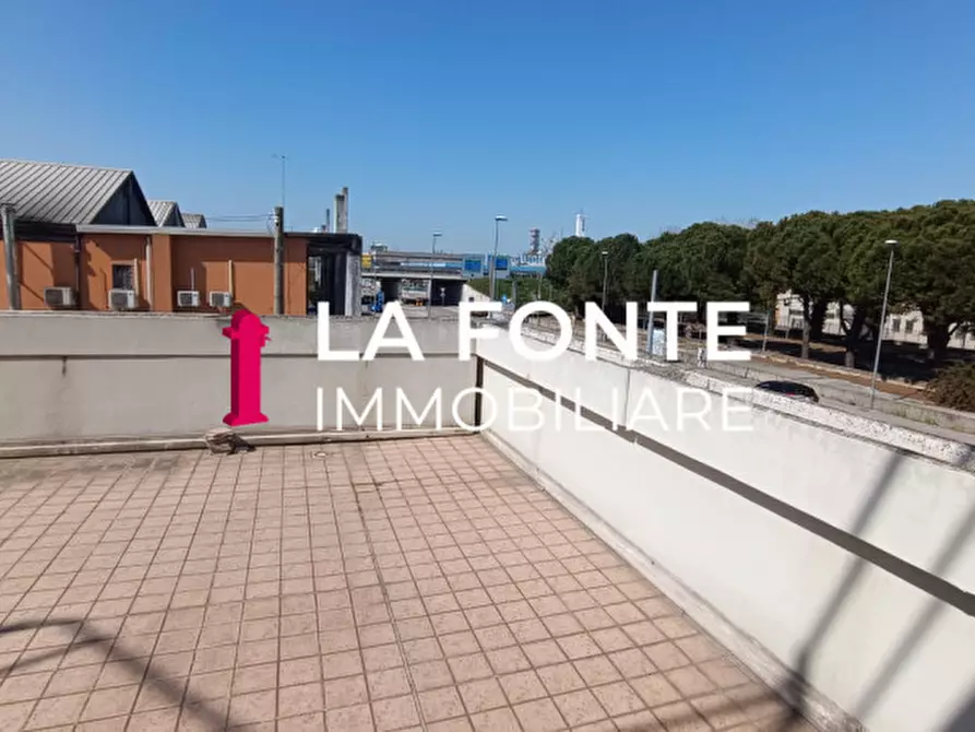 Immagine 16 di Ufficio in affitto  in Corso Stati Uniti a Padova