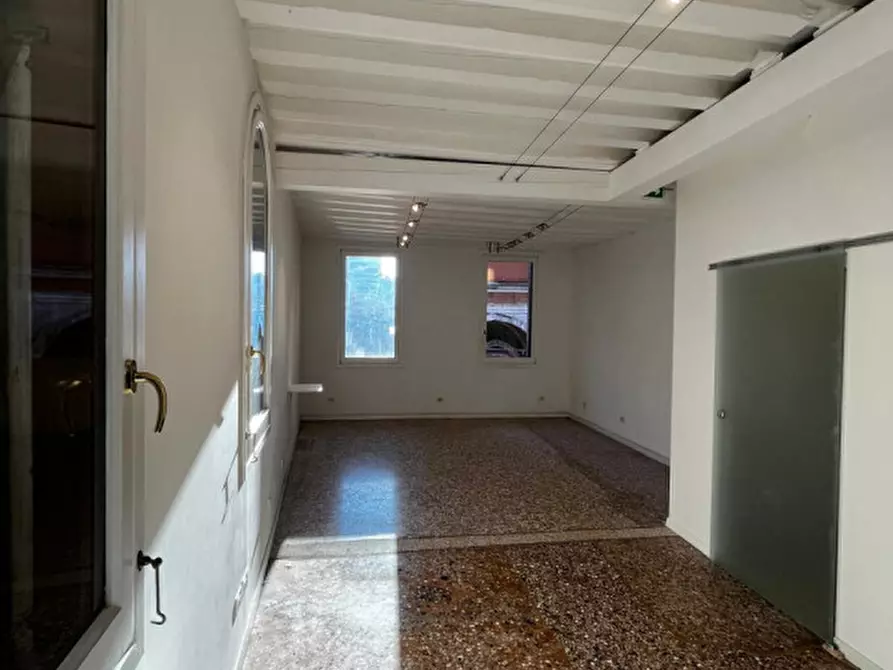 Immagine 5 di Ufficio in affitto  in PONTE DI RIALTO a Venezia