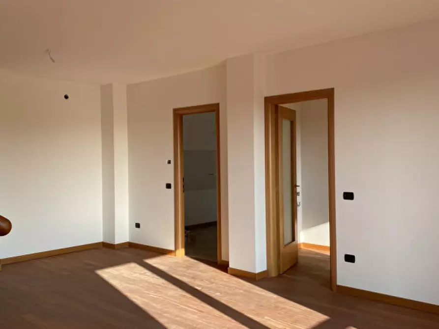 Immagine 1 di Appartamento in vendita  in tiziano vecellio a Padova