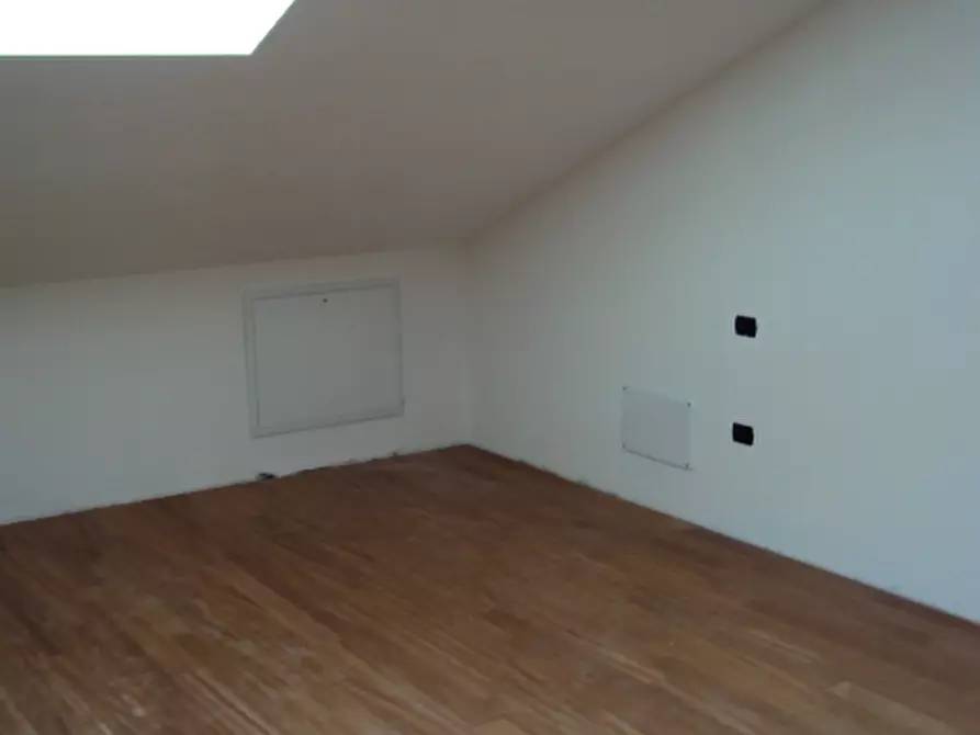 Immagine 18 di Appartamento in vendita  in tiziano vecellio a Padova