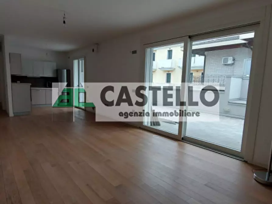 Immagine 1 di Appartamento in vendita  in Via Ugo La Malfa a Cadoneghe