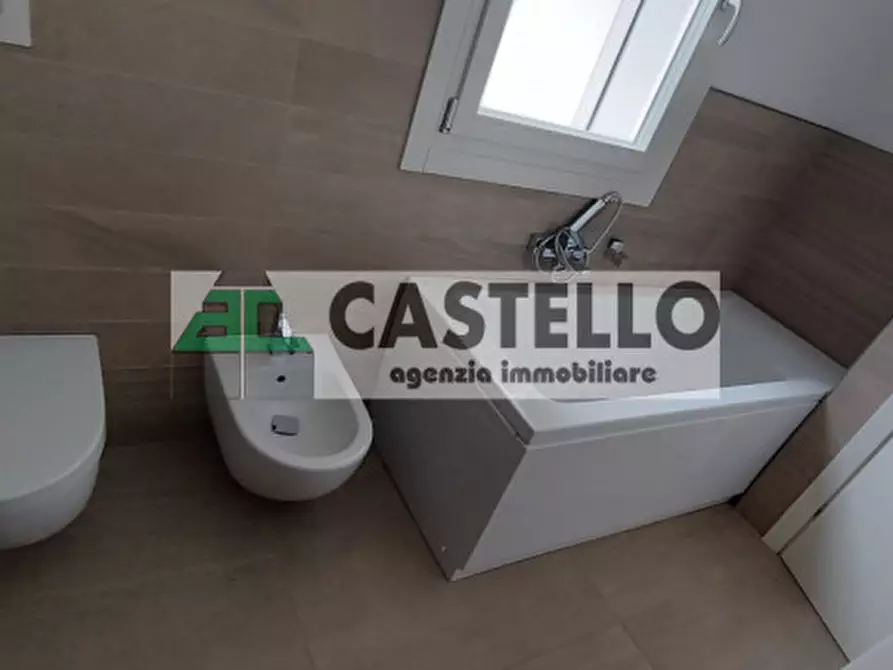 Immagine 11 di Appartamento in vendita  in Via Ugo La Malfa a Cadoneghe