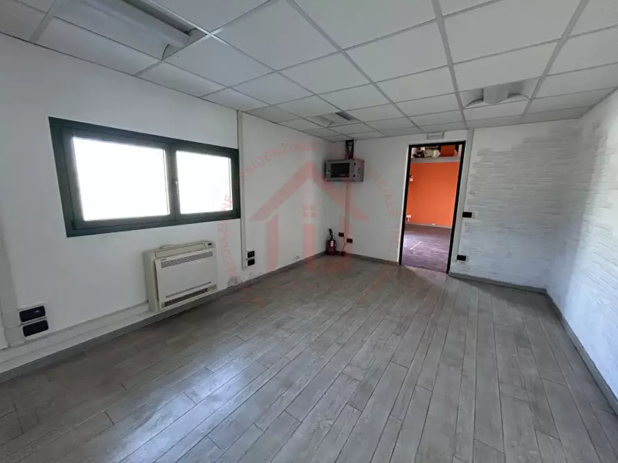 Immagine 13 di Magazzino in affitto  in Via dell'industria 2 a Montegalda