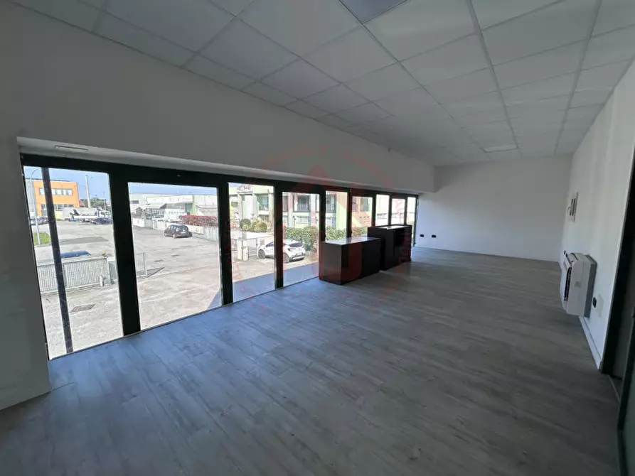 Immagine 20 di Magazzino in affitto  in Via dell'industria 2 a Montegalda