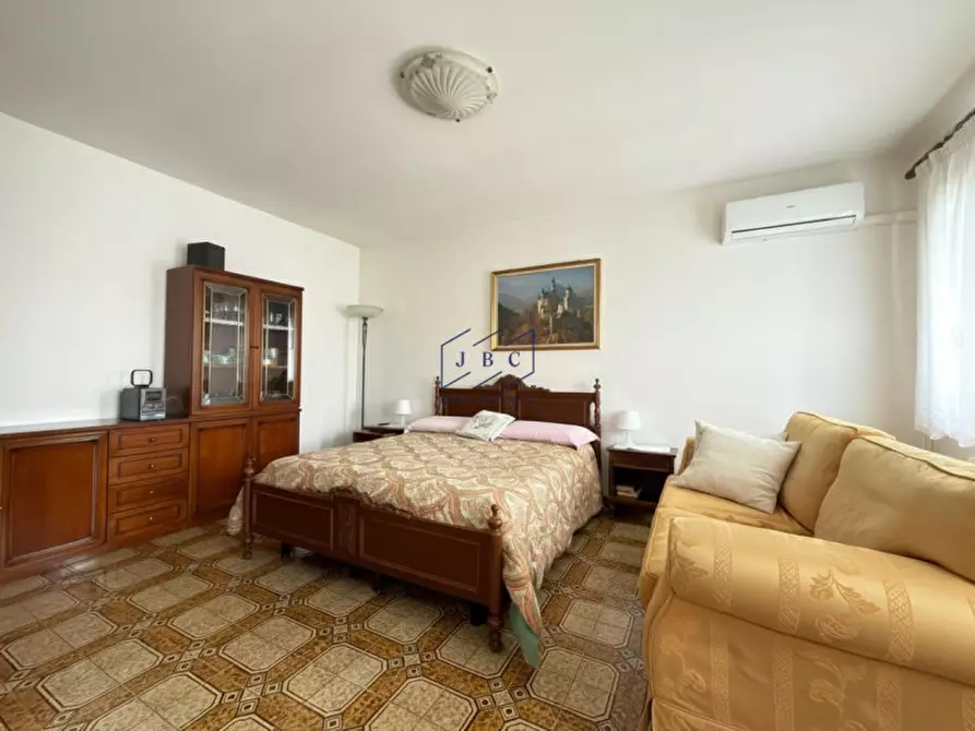 Immagine 10 di Casa bifamiliare in vendita  in Via Pinesi a Ormelle