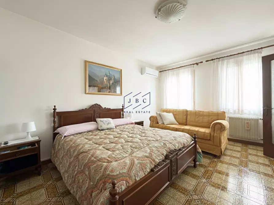 Immagine 11 di Casa bifamiliare in vendita  in Via Pinesi a Ormelle