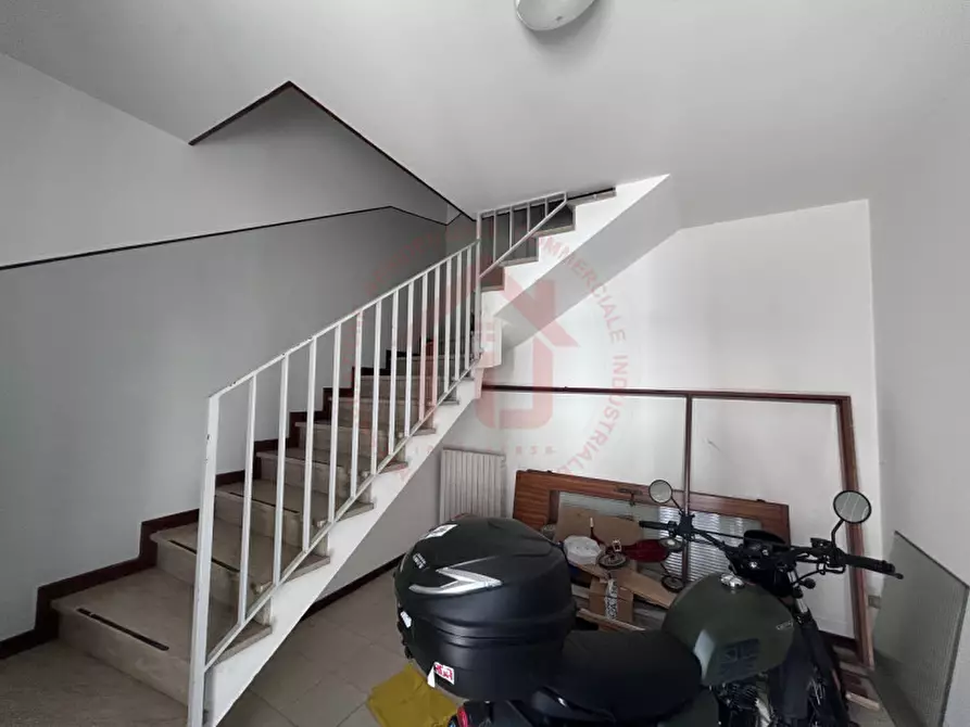 Immagine 16 di Ufficio in affitto  in Via San Marco 126 a Padova