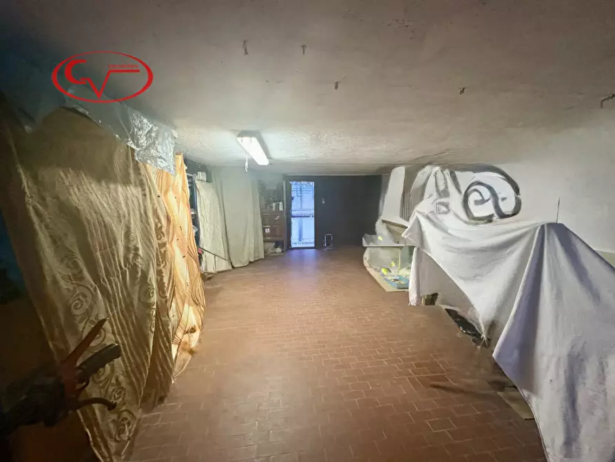 Immagine 3 di Garage in vendita  in Via della Penna a Terranuova Bracciolini
