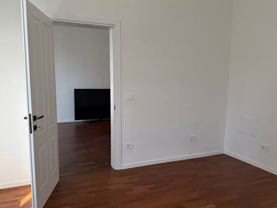 Immagine 3 di Appartamento in vendita  in Corso Garibaldi a Ancona