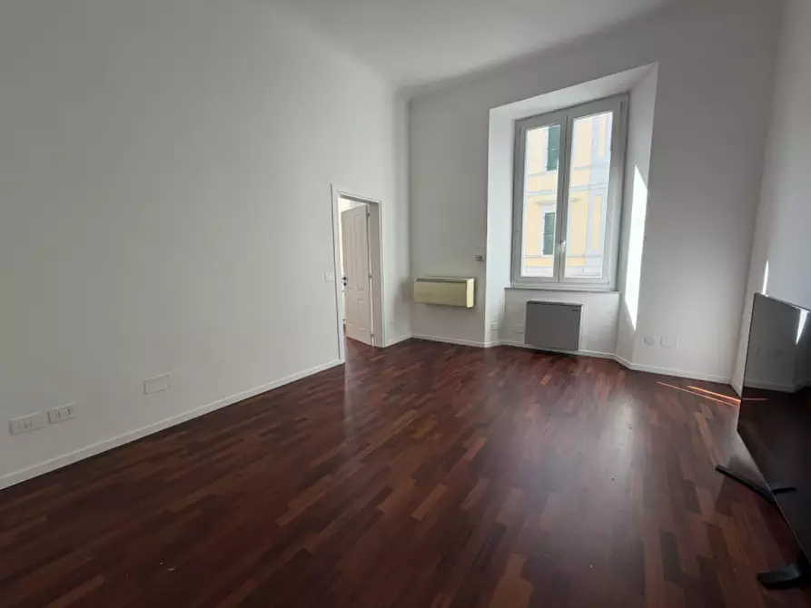 Immagine 10 di Appartamento in vendita  in Corso Garibaldi a Ancona