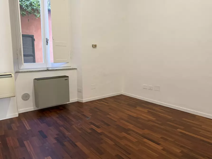 Immagine 11 di Appartamento in vendita  in Corso Garibaldi a Ancona