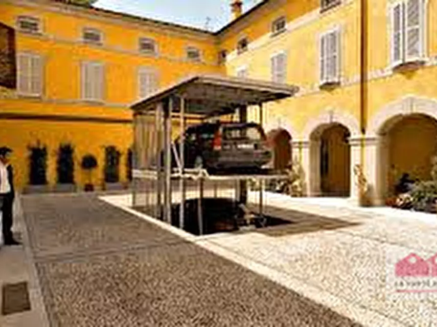 Immagine 5 di Posto auto in vendita  in Corso Andrea Palladio a Vicenza