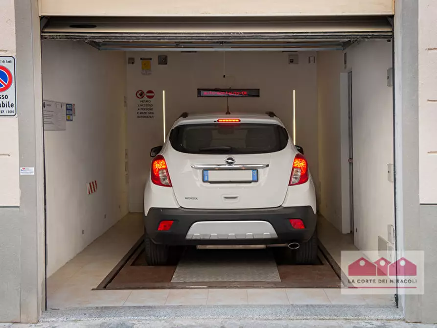 Immagine 6 di Posto auto in vendita  in Corso Andrea Palladio a Vicenza