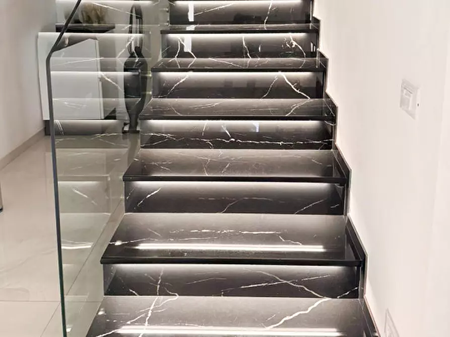 Immagine 11 di Casa bifamiliare in vendita  in Via Trieste a Trevignano