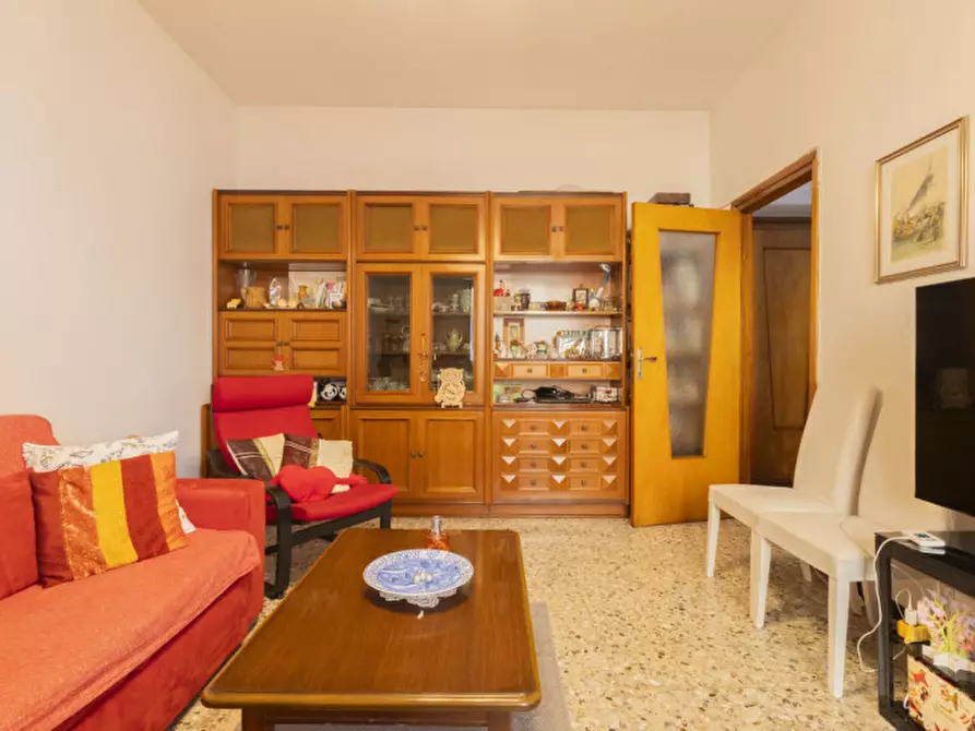 Immagine 1 di Palazzo in vendita  in Via Novara,30 a Ghemme