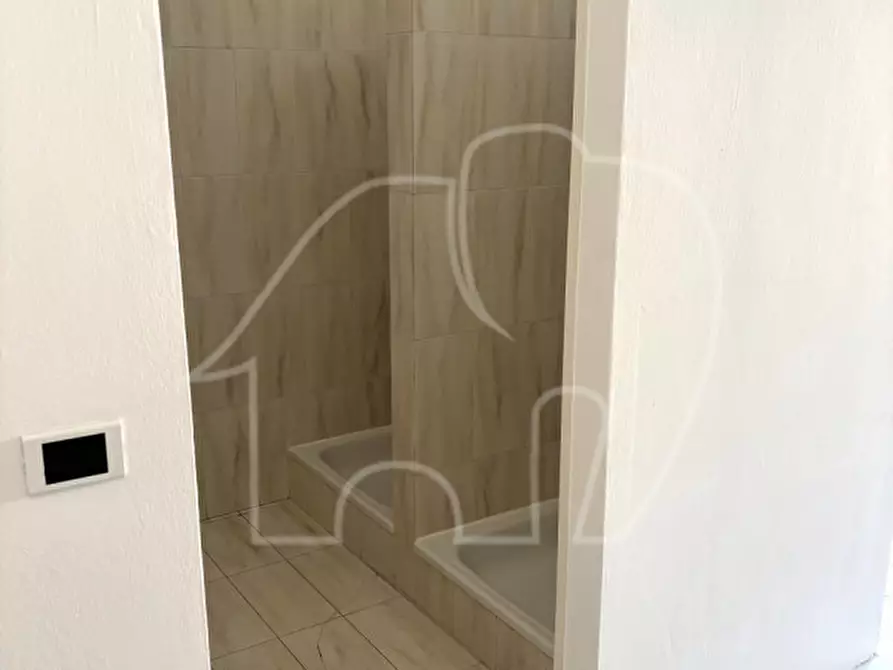 Immagine 3 di Ufficio in affitto  in Via A. Rosmini - A. Rosmini-Straße a Bolzano