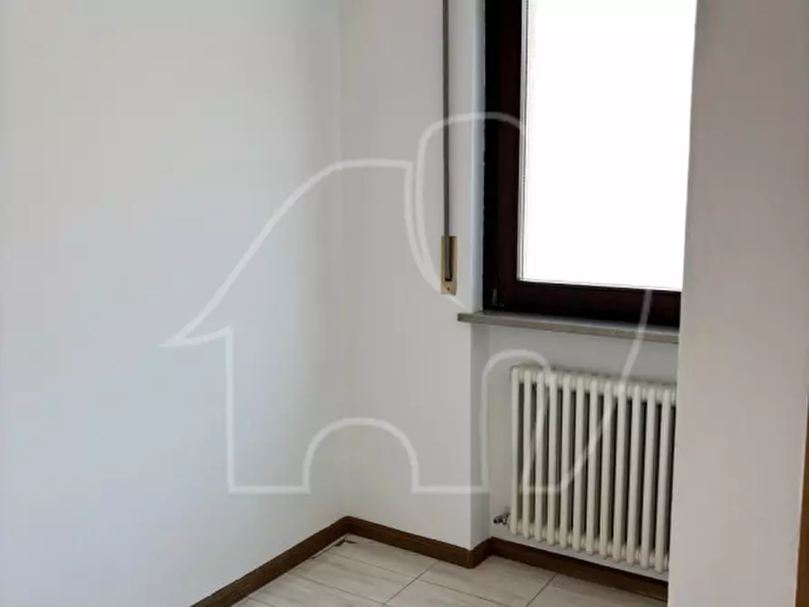 Immagine 4 di Ufficio in affitto  in Via A. Rosmini - A. Rosmini-Straße a Bolzano