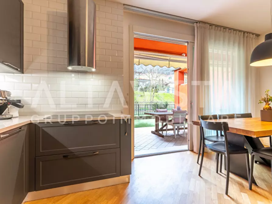 Immagine 11 di Appartamento in vendita  in Via Seminario a Botticino